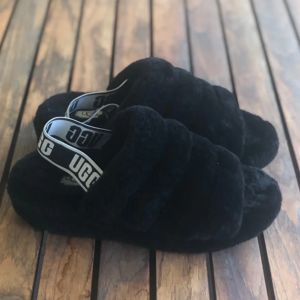 UGG fluff yaeh slide size 8 black - Picture 5 of 8